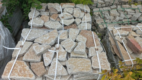 Плитняк гранитный галтованный купить в Еманжелинске