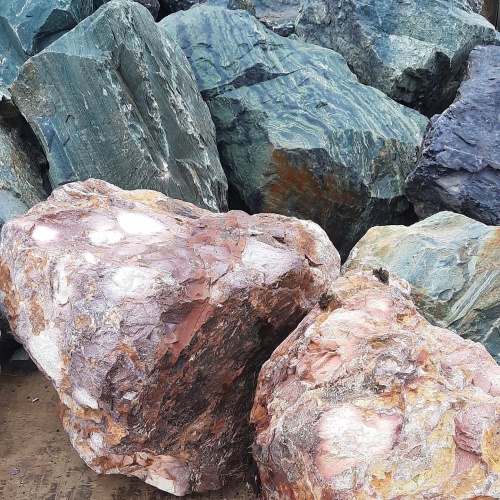 Ландшафтные глыбы красно-фиолетовые 200-1000 килограмм купить в Еманжелинске