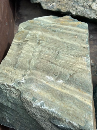 Ландшафтные глыбы зелёные 200-500 килограмм купить в Еманжелинске