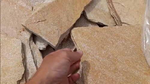 Плитняк златолит жёлтый золотистый для фасада 1,5-3см купить в Еманжелинске