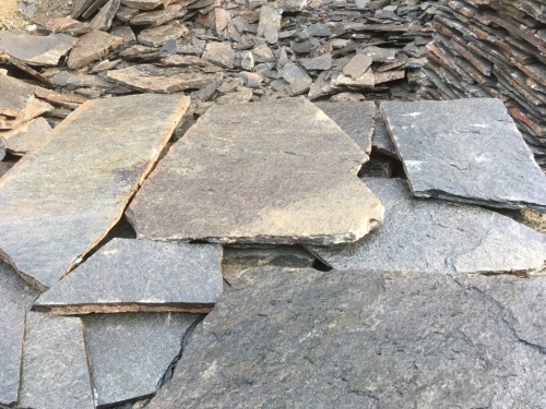 Серицит для лестницы, ступеней купить в Еманжелинске