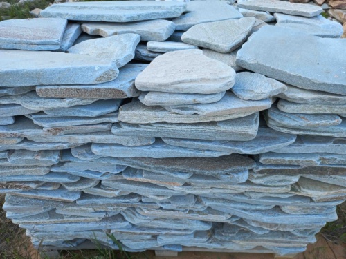 Плитняк златолит зелёный галтованный для цоколя купить в Еманжелинске