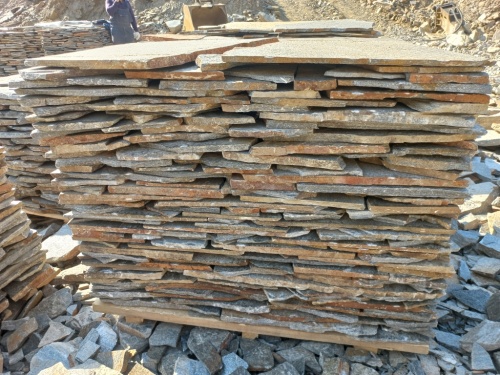 Серицит для облицовки цоколя, отмостки купить в Еманжелинске